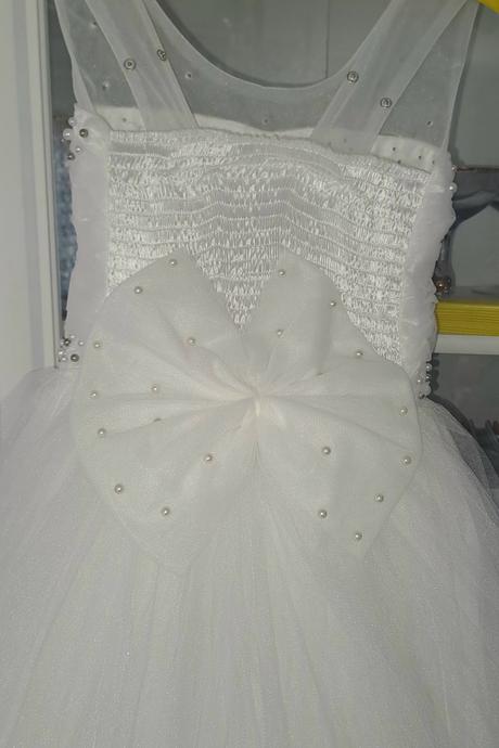 Šaty na 1.sv. prijímanie, 140