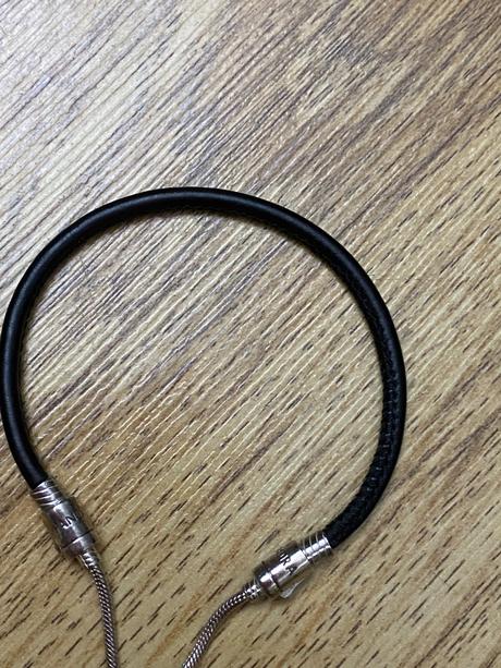 Pandora čierny koženy naramok, pandora