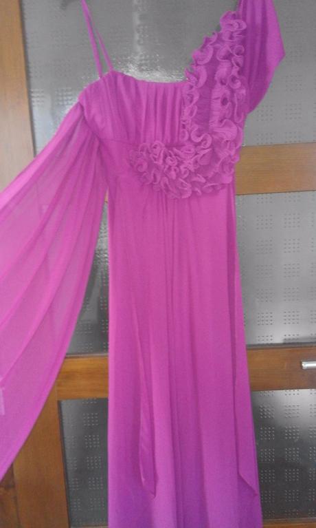 Plesové šifónové šaty, 40