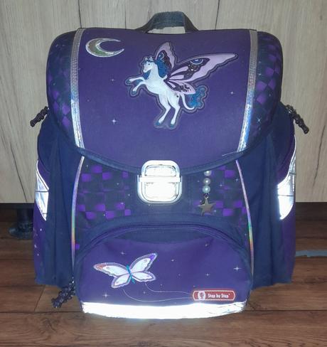 Školská taška step by step,