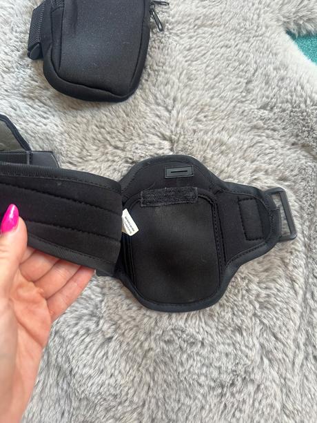 Puzdro na mobil na ruku pre športovcov/ kluce, 