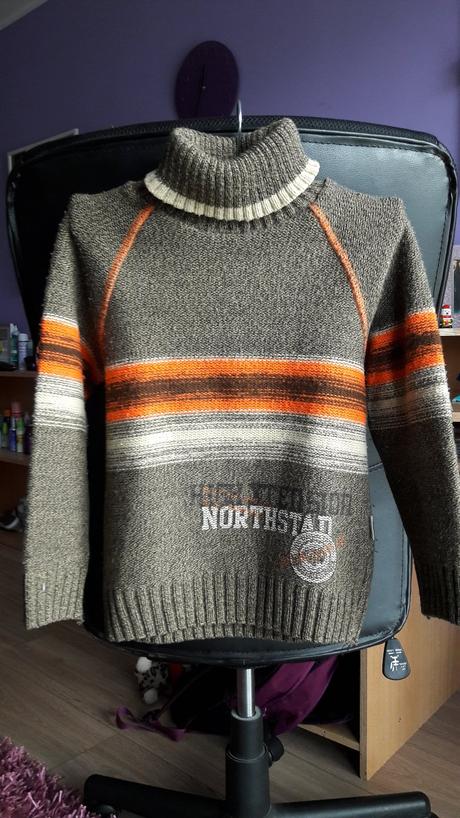 Chlapčenský sveter, 122