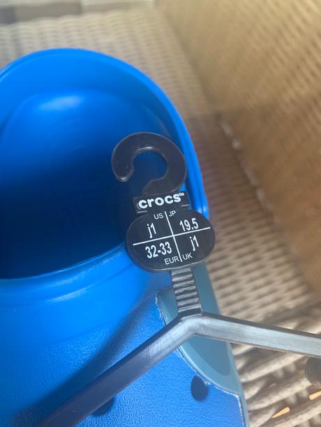 Crocs zralok, crocs,33