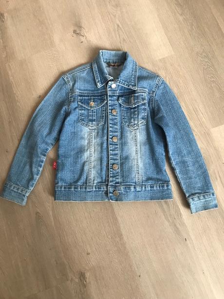 Riflova bundicka, 146