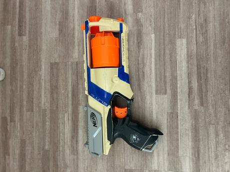 Nerf strongram, 