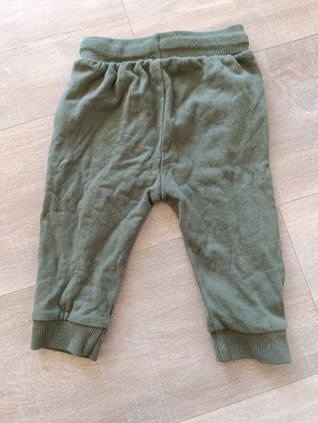 Mickey tepláky, disney,74