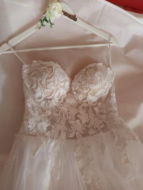 Svadobne saty xs/s/m 300e, xs