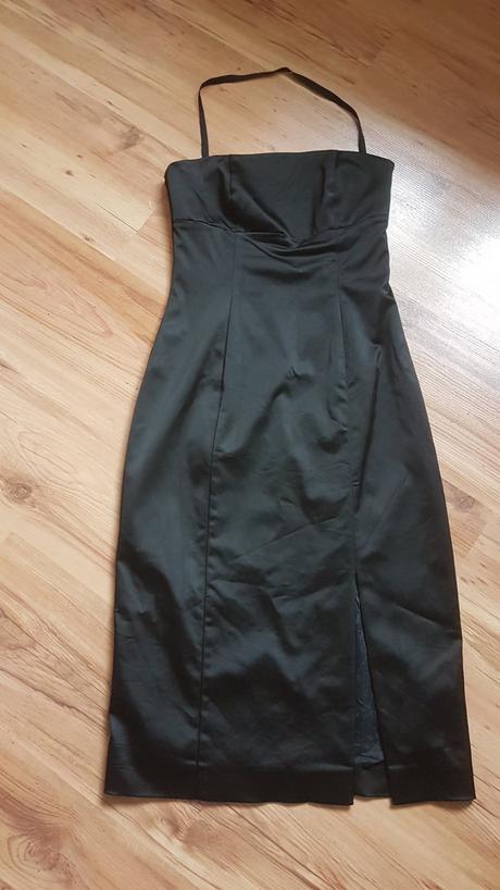 Nádherné šaty so šnurovačkou vzadu zn oasis, s