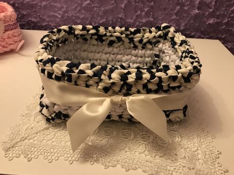 Nádherne hačkované košíčky vhodne ako darček , 