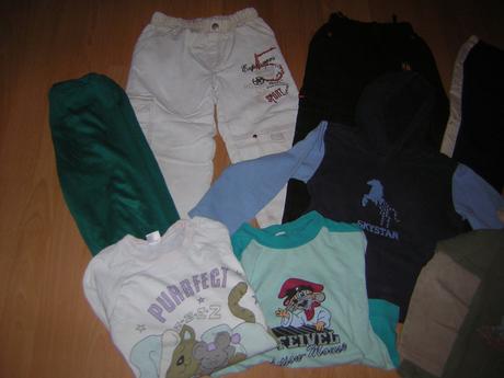 Balík vecí vel. 98/104, 104–116