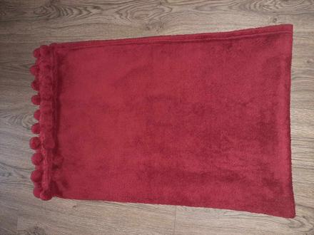 Deka červená,