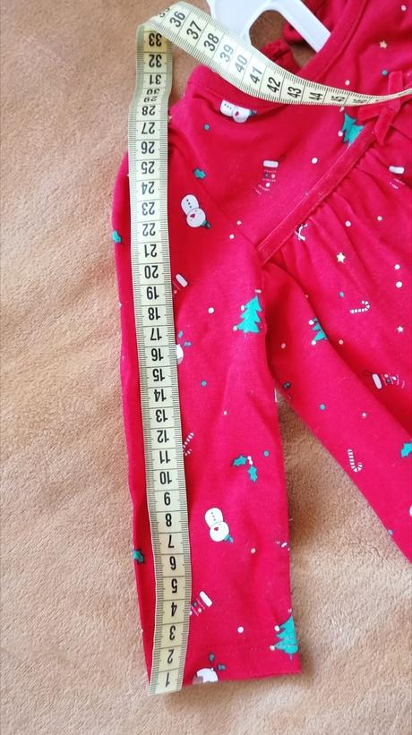 Vianočné šaty s pančuškami, 62