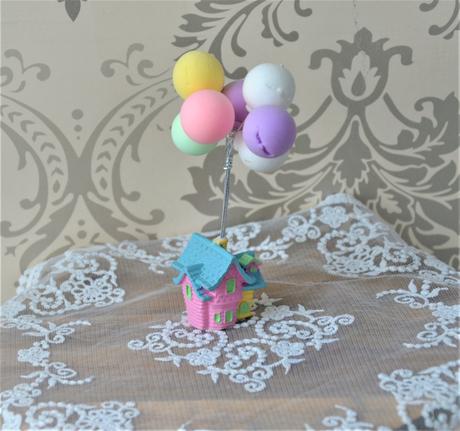 Dekorácia domček s balónikmi, 