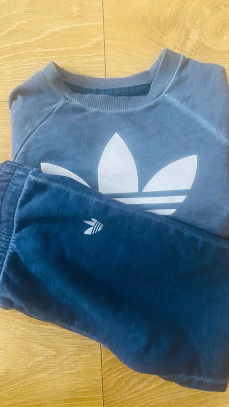 Detska teplakova suprava adidas, 104