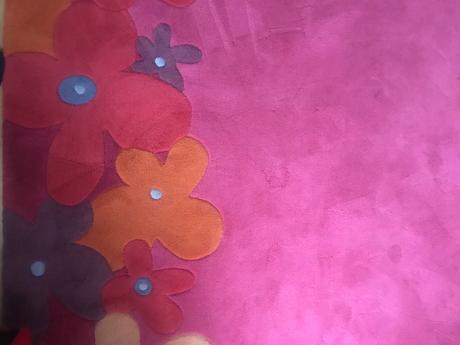 Predám dievčenský koberec, 