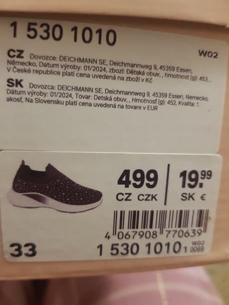 Čierne topanky, graceland,33