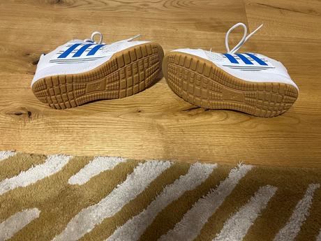 Tenisky na telesnú, adidas,36