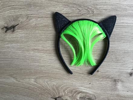 Čelenka s ofinou na halloween,