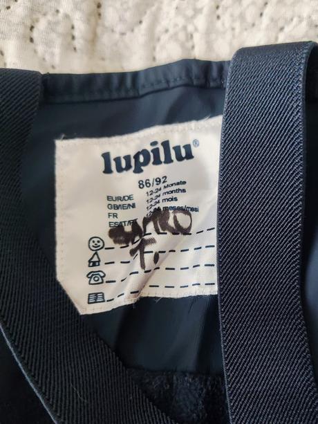 Nohavice do dažďa, lupilu,86