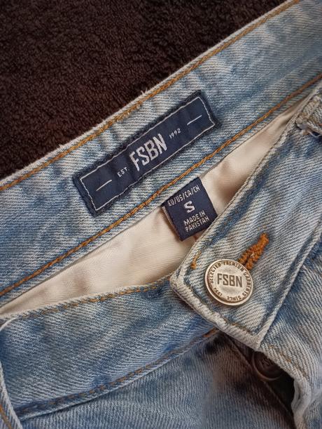 Pánske riflové šortky, fishbone,s