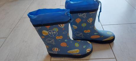 Gumáky č. 32 a 33, 32