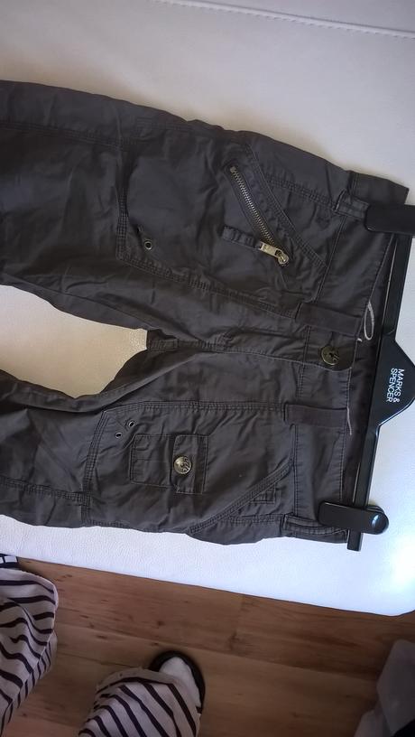 Sportove nohavice esprit, 32