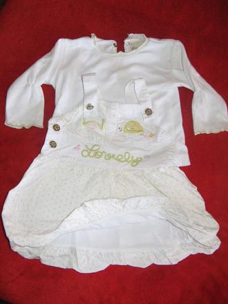 Snehobiely kompletik - saty a tricko, 62