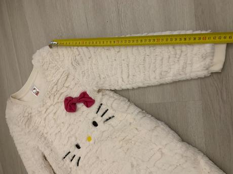 Tepla mikinka, c&a,134