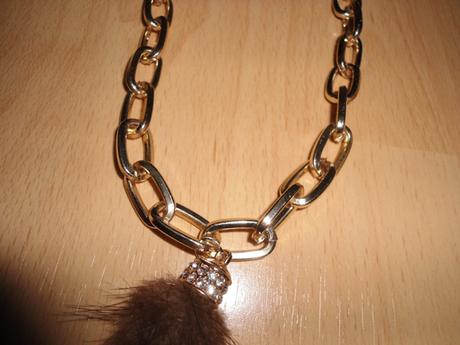 Zlaty nahrdelik s chvostikom, 