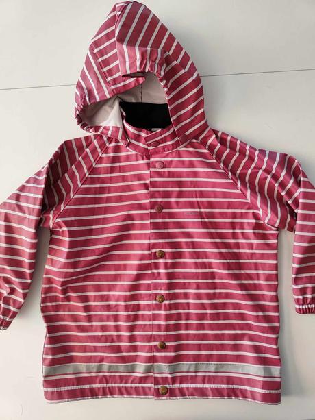 Bunda do dažďa, 110