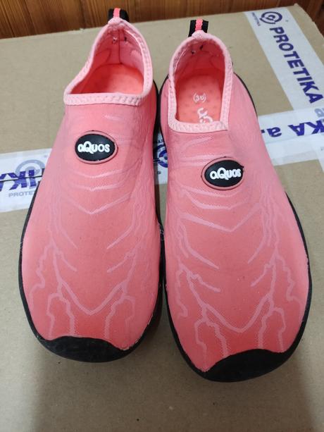 Topánky do vody, 36