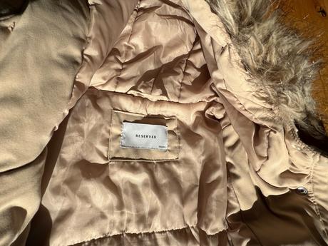 Zimna dievcenska bunda, reserved,158