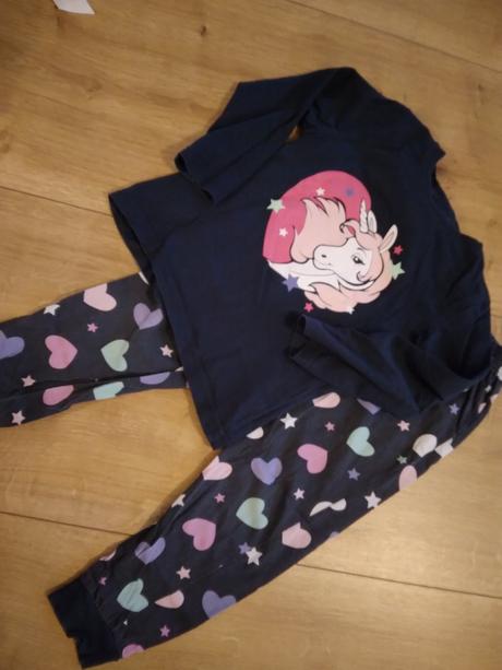 Darujem pyžamo, bonprix,104