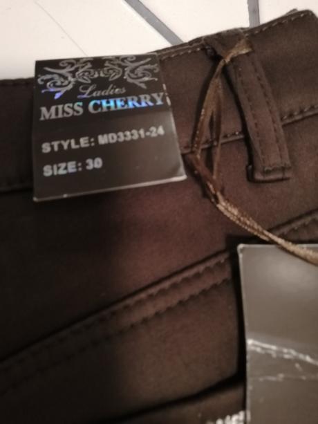 Zateplene hnedé nohavice, 30