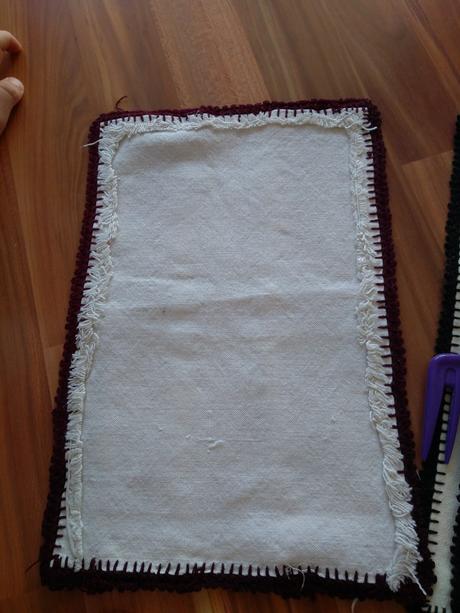 Ručná práca na zavesenie,