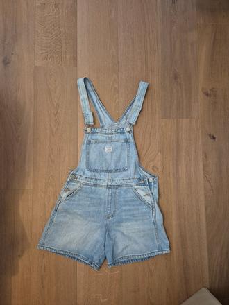 Riflové kraťasy na traky, pull&bear,s