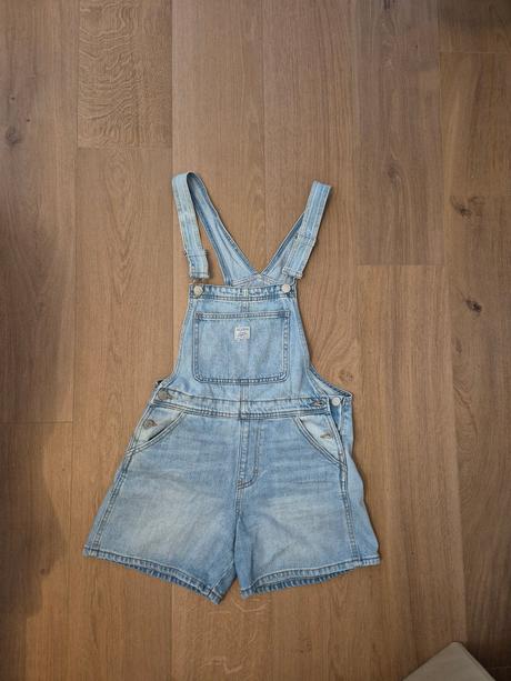 Riflové kraťasy na traky, pull&bear,s