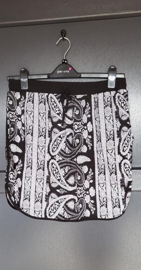 Ľahúčka letná sukňa, amisu,42