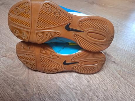 Halilovky+ slapky vel 33, nike,33