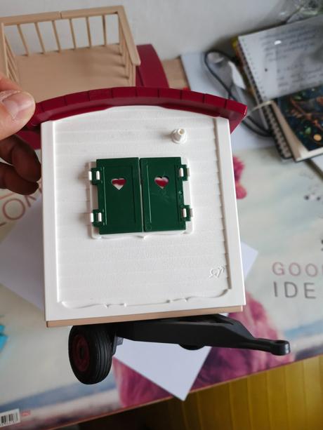 Schleich karavan maringotka, 