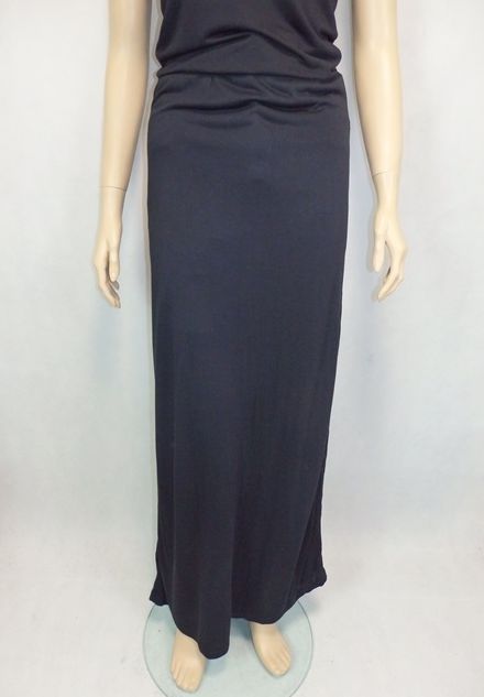 Kvalitné úpletové šaty, 42