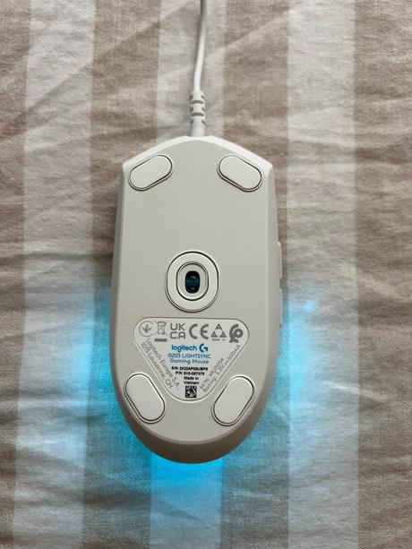 Myš logitech g203 lightsync,