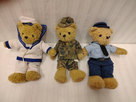 Zberateľská sada 3ks medvedíkov legacy bears, 