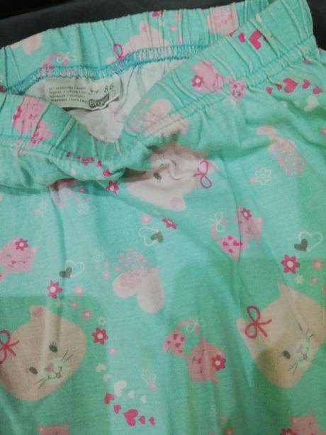 Nohavice tenké 4 ks cena spolu, 86