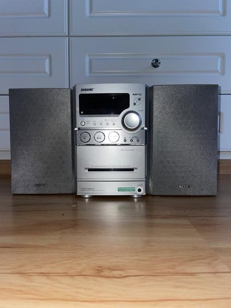 Mikrosystém sony cmt-nez3, sony