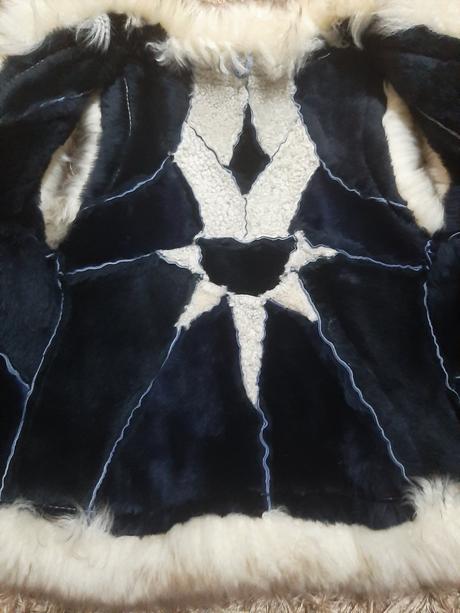 Predám kožušinovú vestičku., 