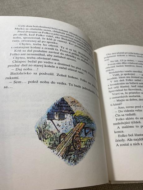 Stará rozprávková knižka bielohrivko rené guillot,