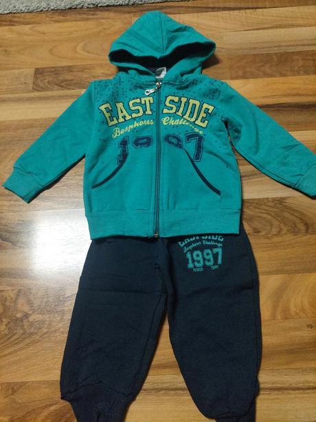 Tepláková súprava, 92