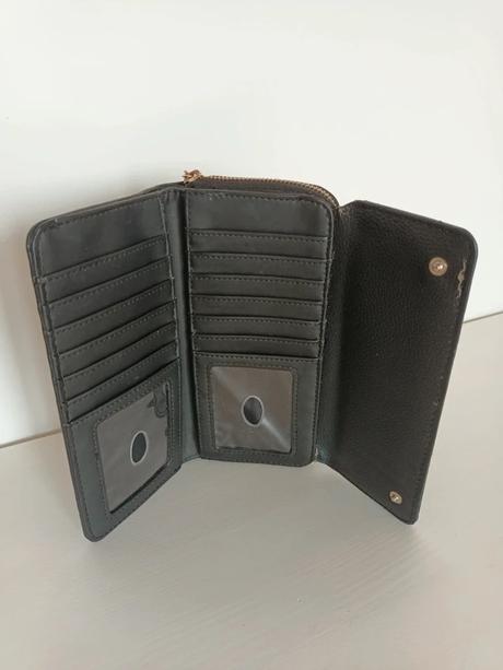 Penaženka guess, guess