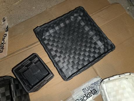 Nádobky kozmetické odkladacie,